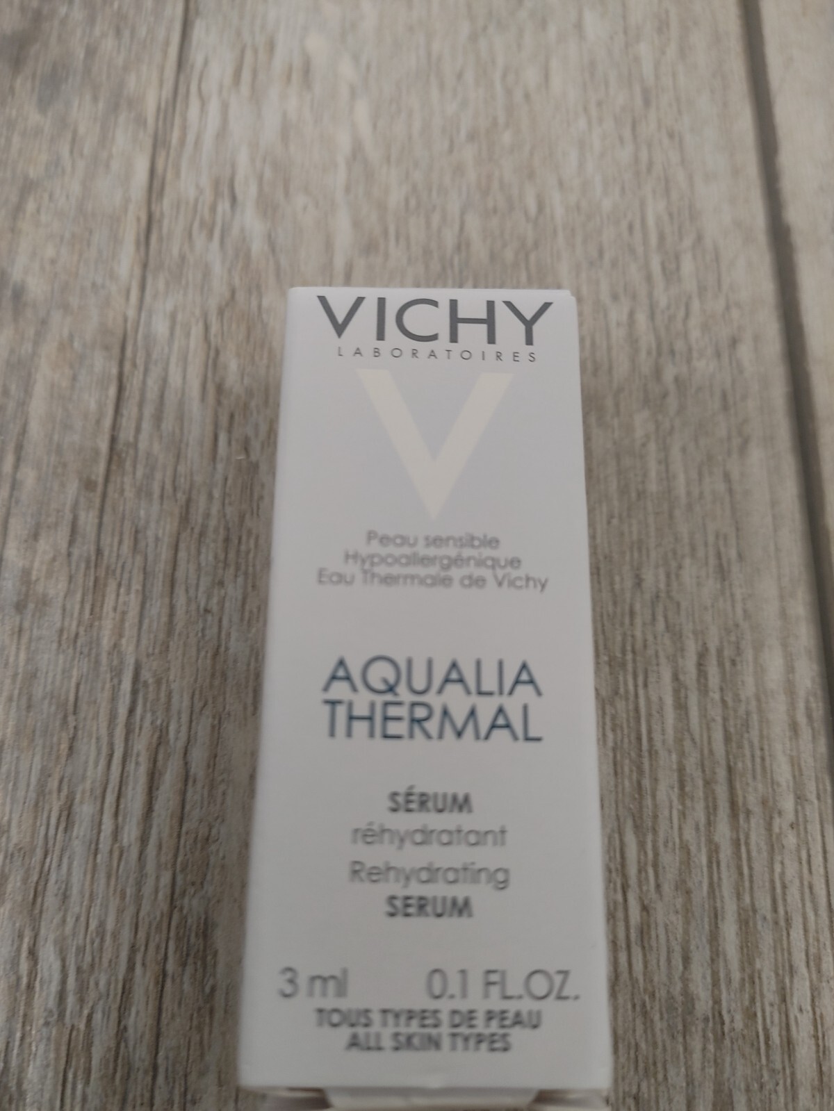 VICHY LABORATOIRES AQUALIA THERMAL REHYDRATING SERUM - 3ML ( travel size)