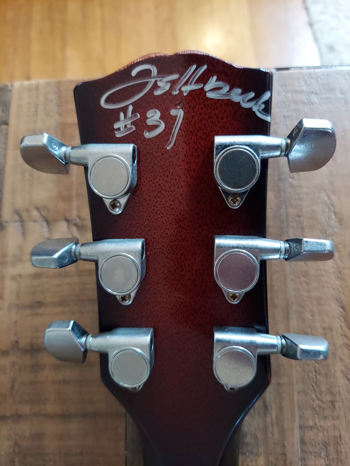 Gibson Custom Jeff Beck 1954 Les Paul Oxblood Aged and Gibson Custom Jeff Beck 1954 Les Paul Oxblood Aged and