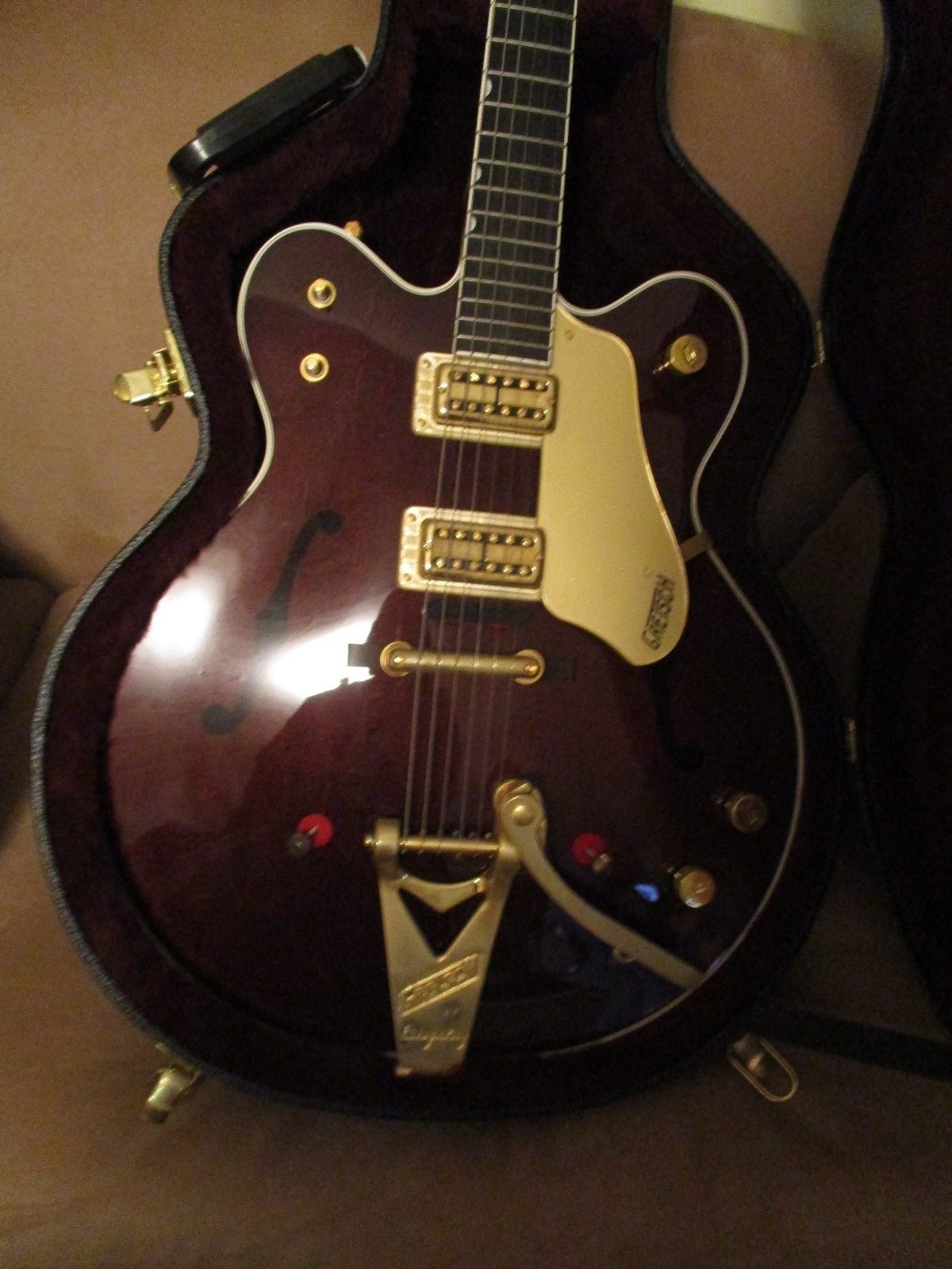 2014 GRETSCH CHET ATKINS GUITAR WITH CASE
