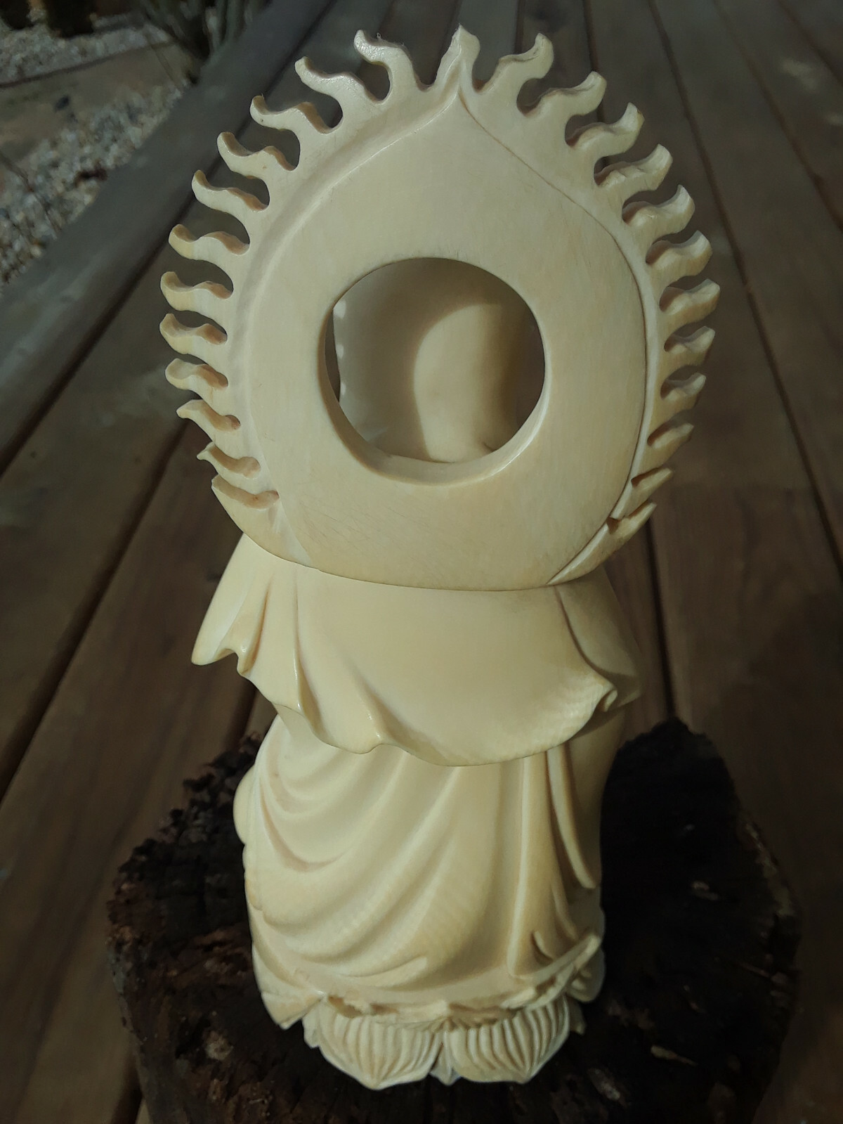 Stunning  ?? SIGNED ?? Guanyin w/ Monk on Lotus Leaf Carved chinese japanese OLD