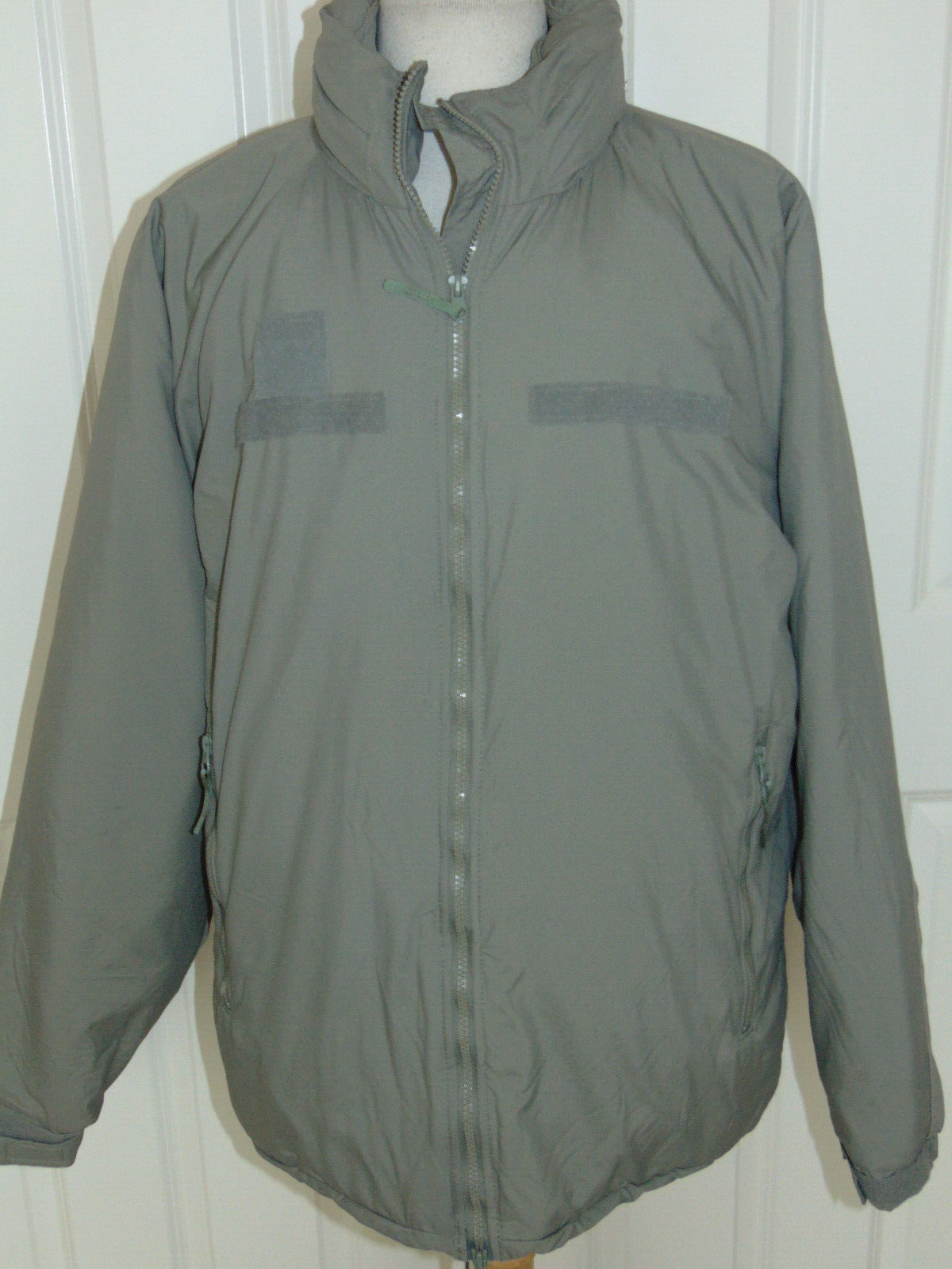 NWOT USGI Parka, Extreme Cold Weather, Gen III, Med Long NWOT USGI Parka, Extreme Cold Weather, Gen III, Med Long