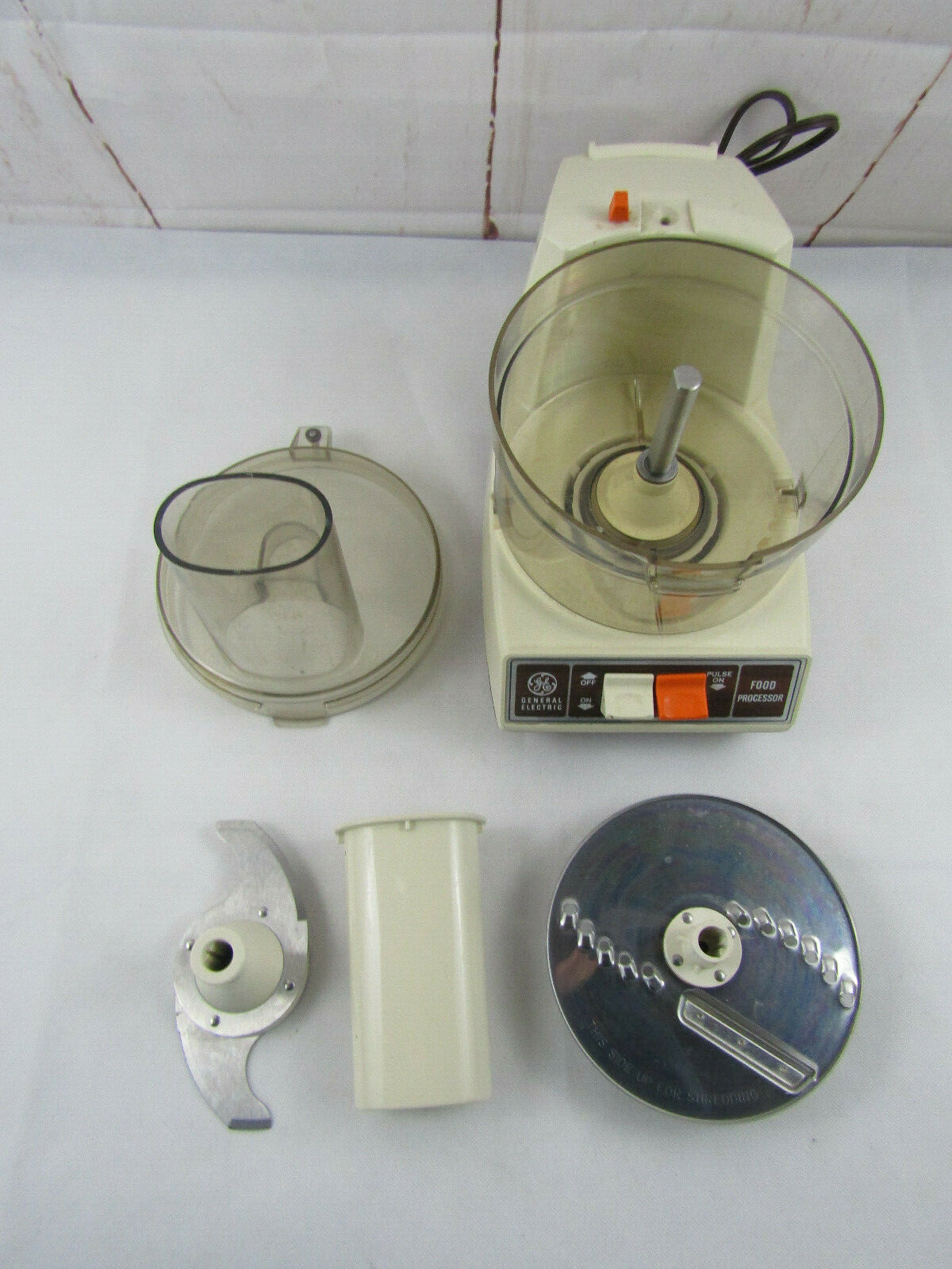 Vintage General Electric Food Processor FP1 Looks & Works Great