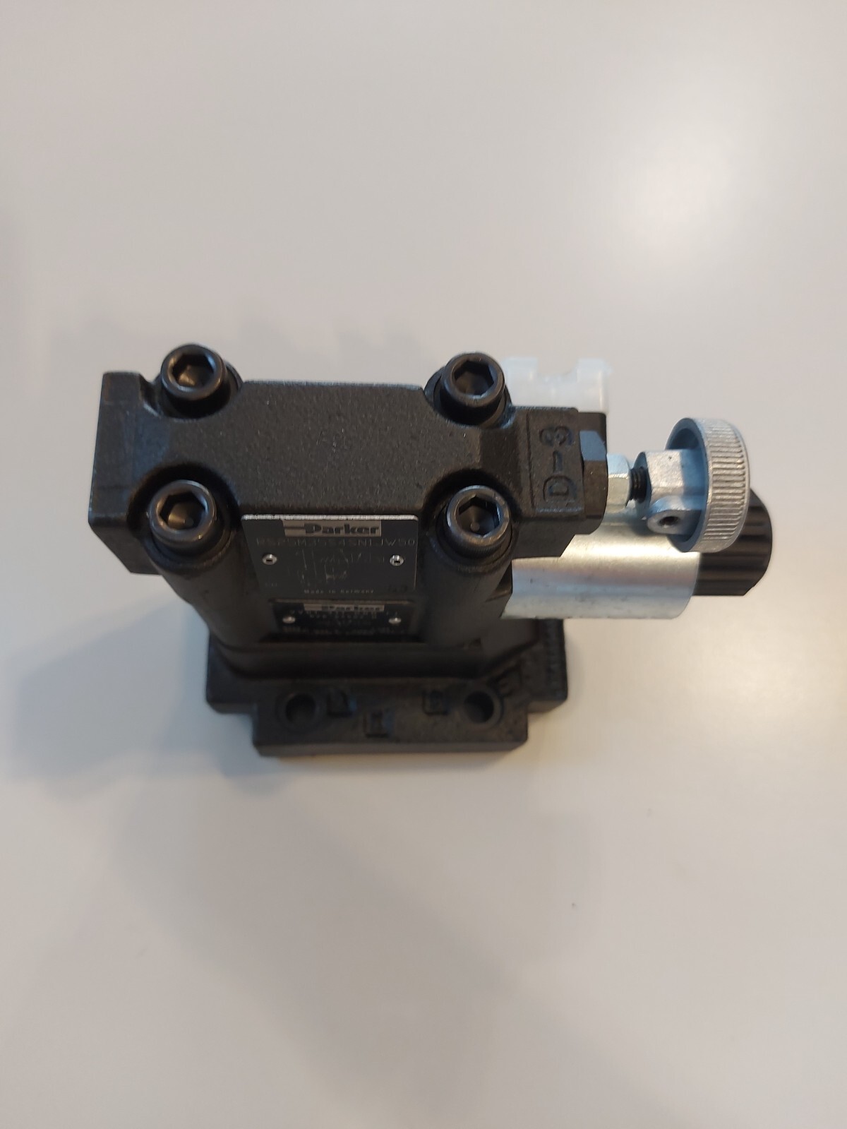 Parker Denison VV01 311 G0Q F1 with RS25M35S4SN1JW50