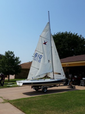 Vanguard V15 Sailboat