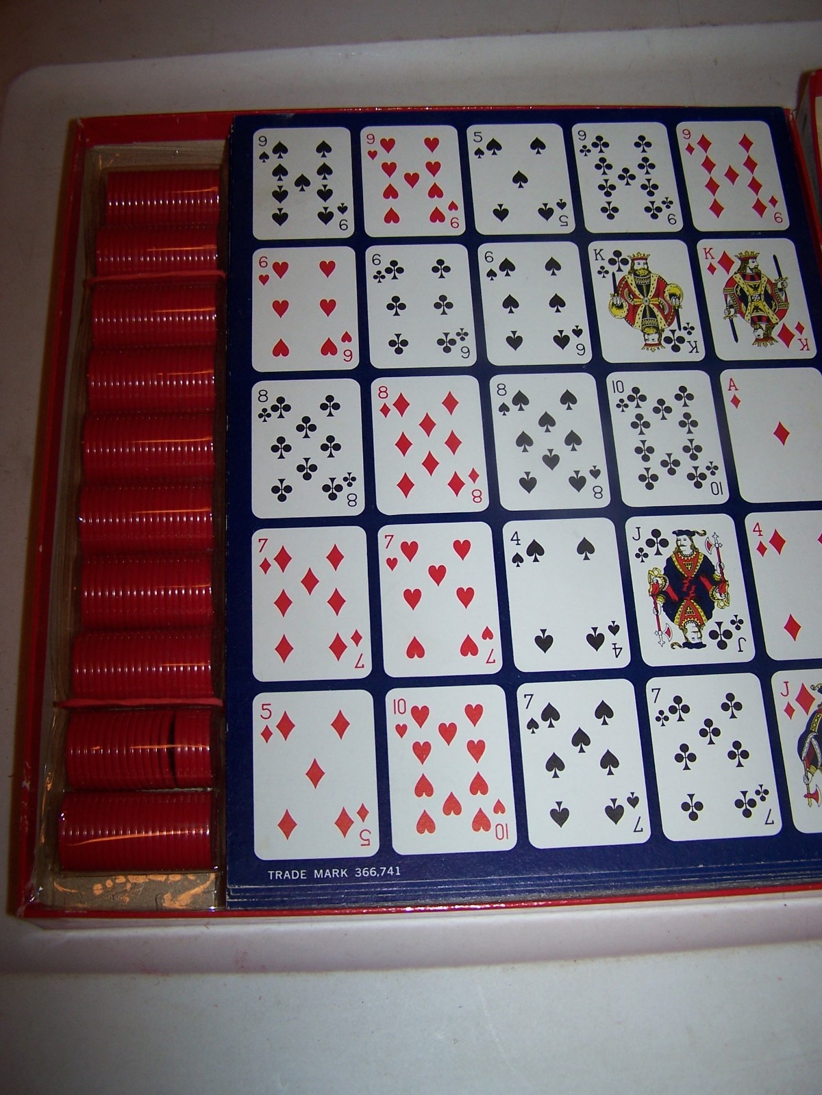 Vintage PO- KE- NO Poker Keno Board Game