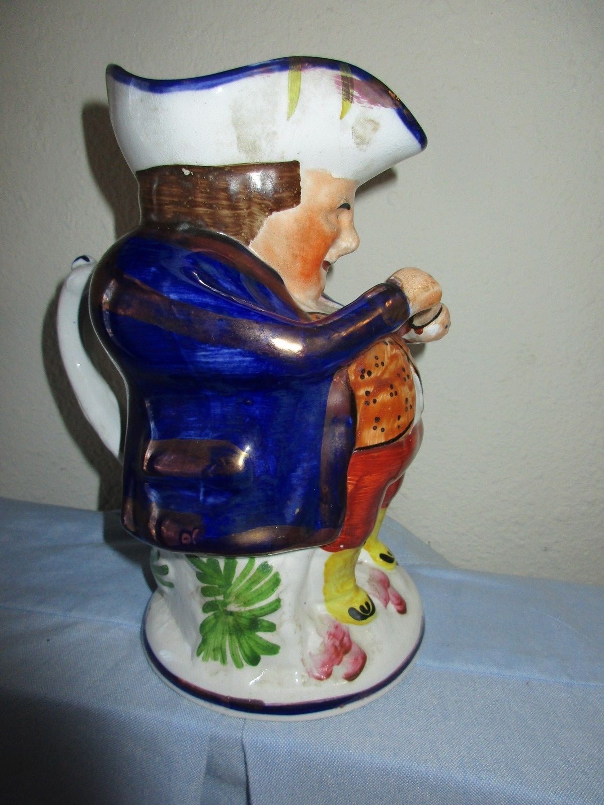 1912 Allertons Snuff Taker Toby Pitcher 8 In. Tall