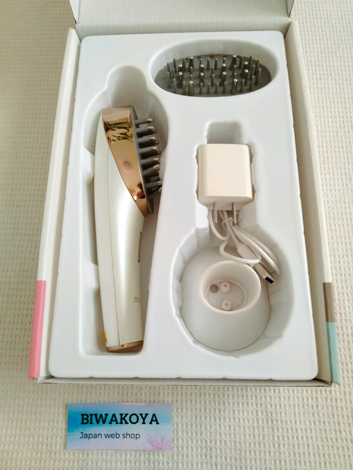 myse MS-80W WHITE　YA-MAN mysé Scalp Lift White MS-80W-1 Designed by YA-MAN in Japan