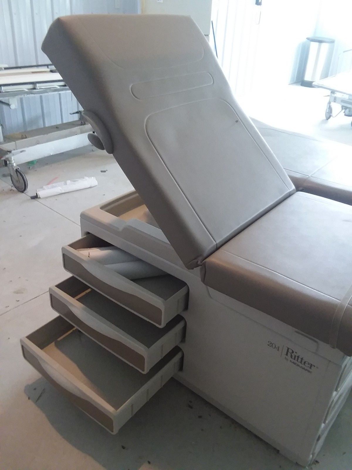 2 Midmark Ritter 204 Manual Exam Table GET BOTH For 1 Price