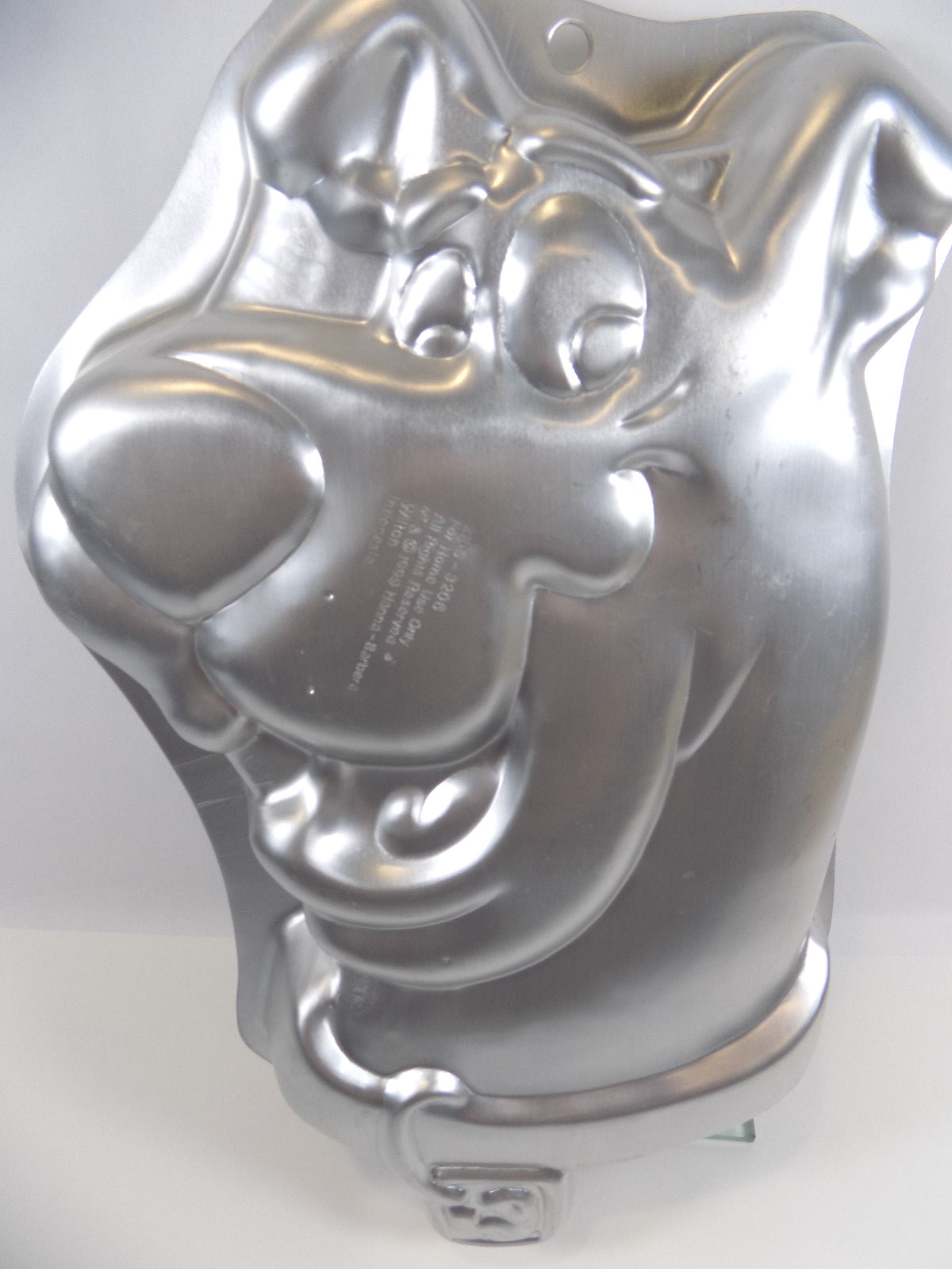 Scooby-Doo Cake Pan / Wilton /  1999 / Cartoon Network / Bakeware / Cake Pan