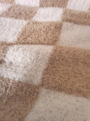Bedsure Throw Blanket feather knitted White/Beige , 50 x 60 Checkerboard
