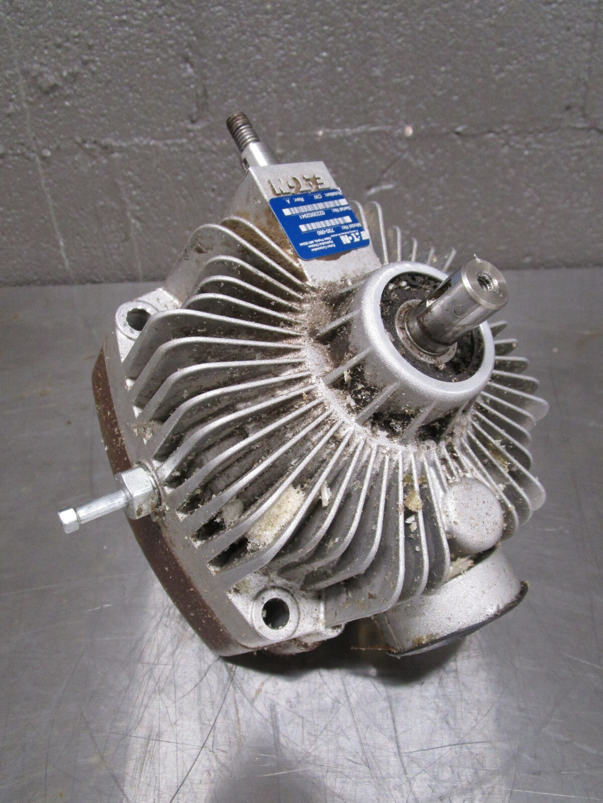 ガストン OEM Eaton MOWER PART 700-060 CW HYDROSTATIC TRANSMISSION | eBay