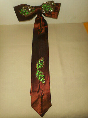 BEST CLIP Square Dance Bow Tie Handmade Green Gold Flower Embroidery Applique