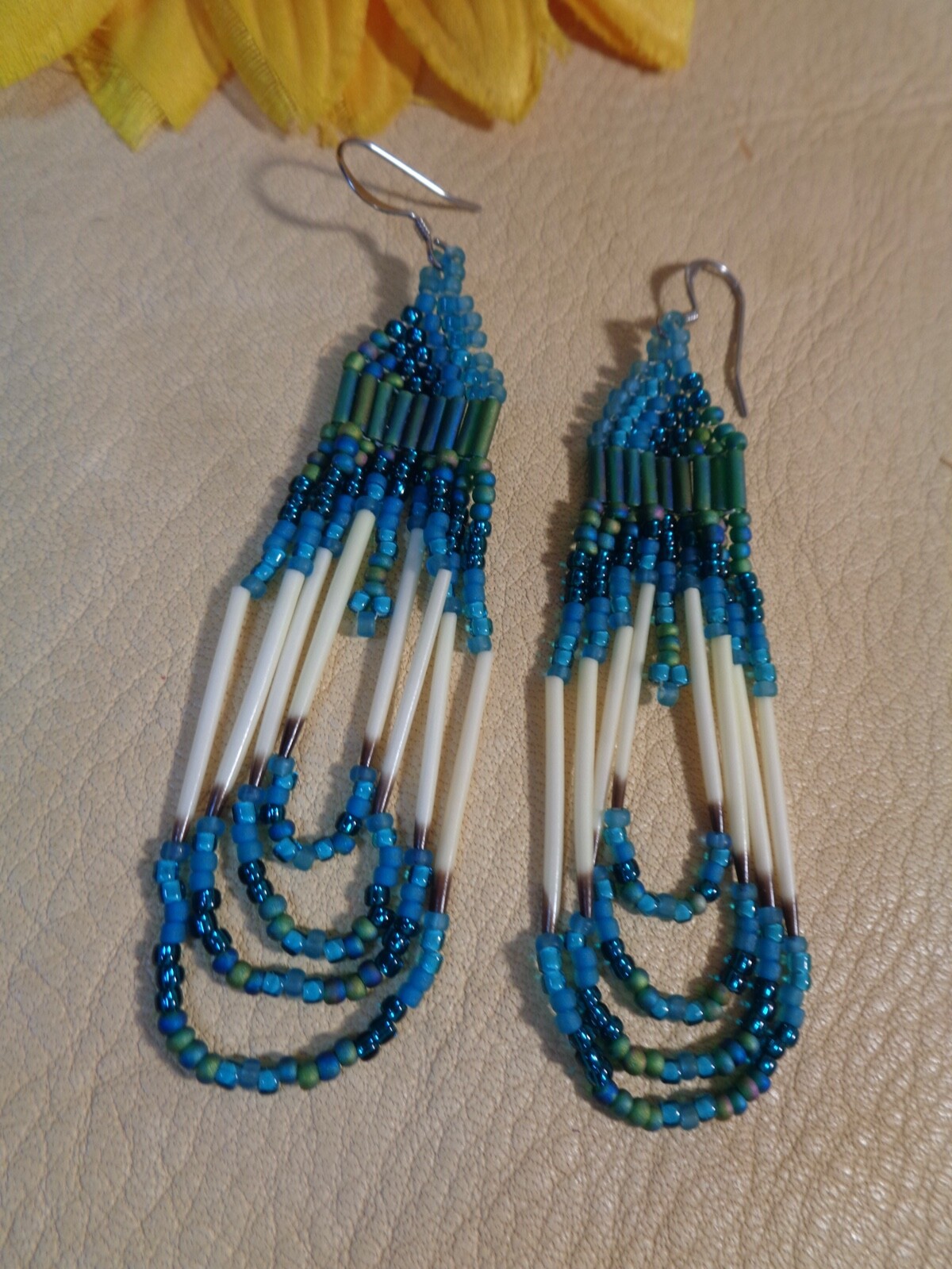 アクセサリー IRIS EARRINGS ours strong IRIS EARRINGS ours strong