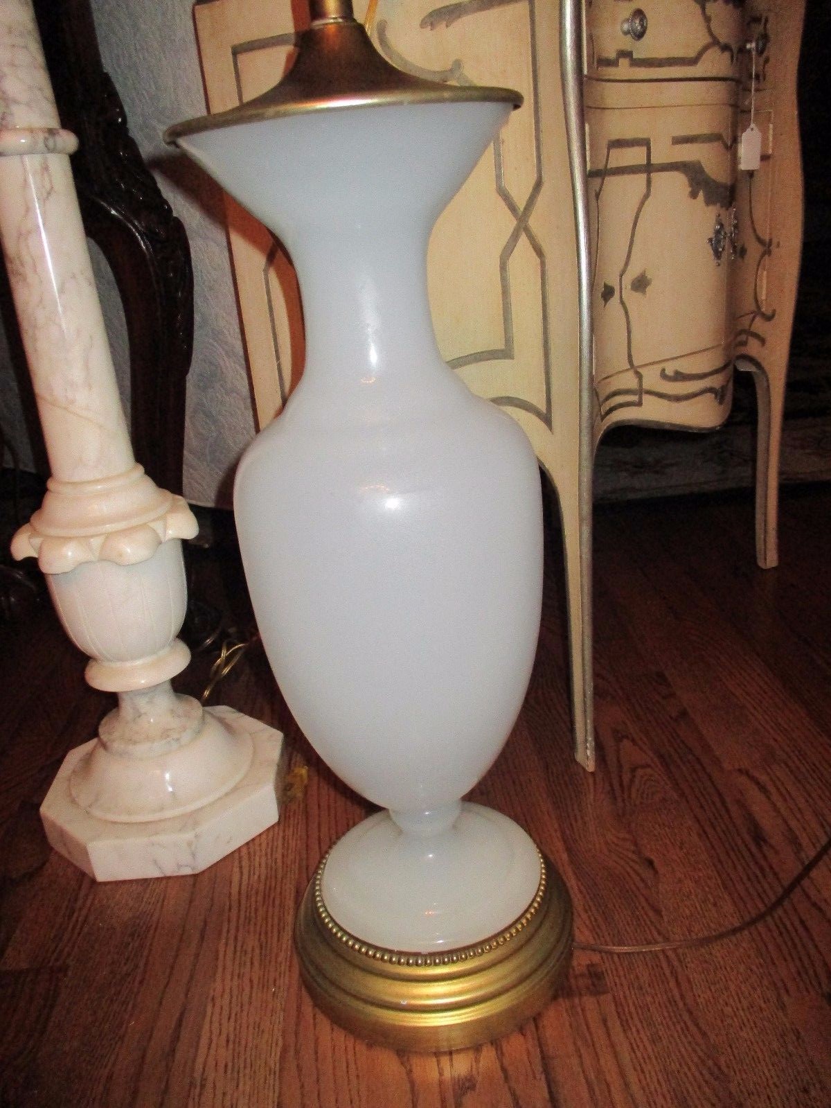 Large Stunning Mid Century White Opaline Glass Table Lamp