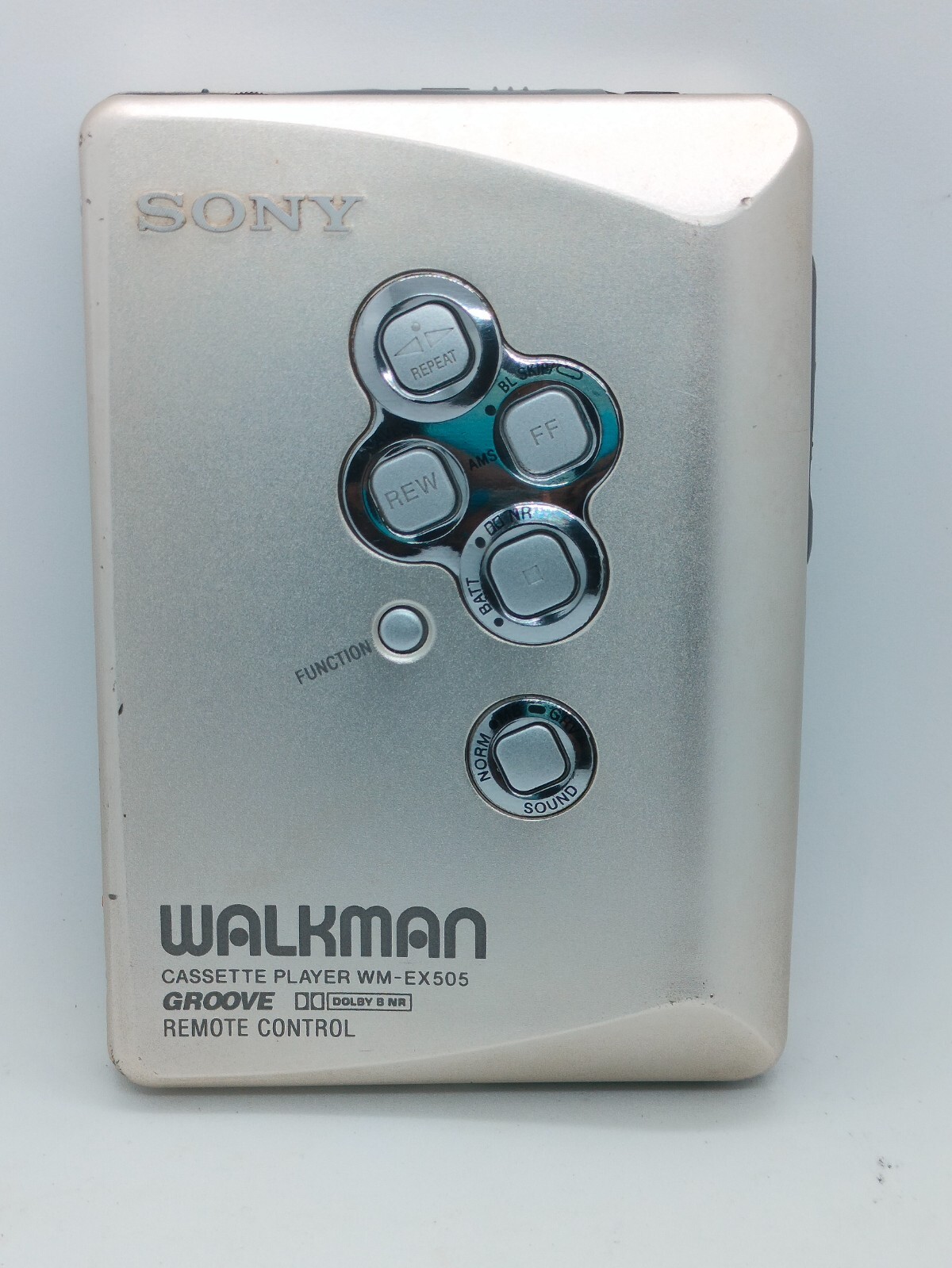 Sony WM EX 505 Walkman Cassette player works with issue read Sony WM EX 505 Walkman Cassette player works with issue read