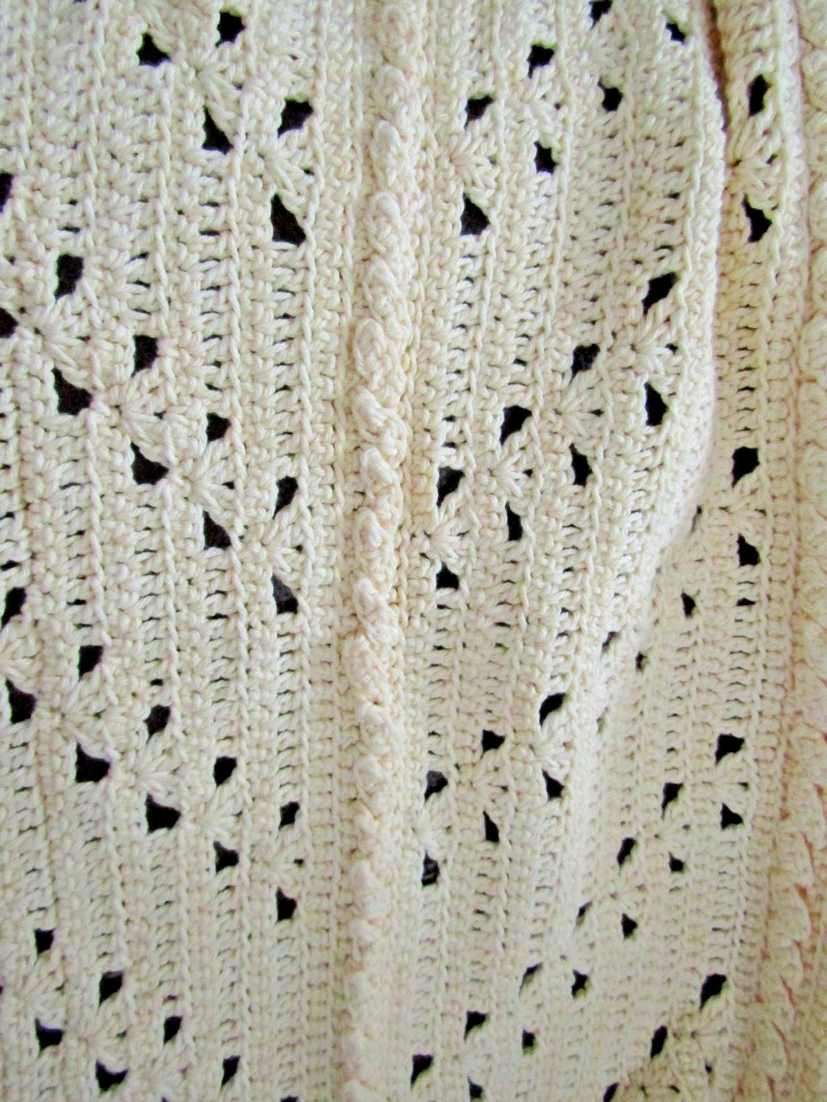 NEW HAND CROCHET YELLOW CABLE PANELS  COTTON  AFGHAN LAP BLANKET THROW
