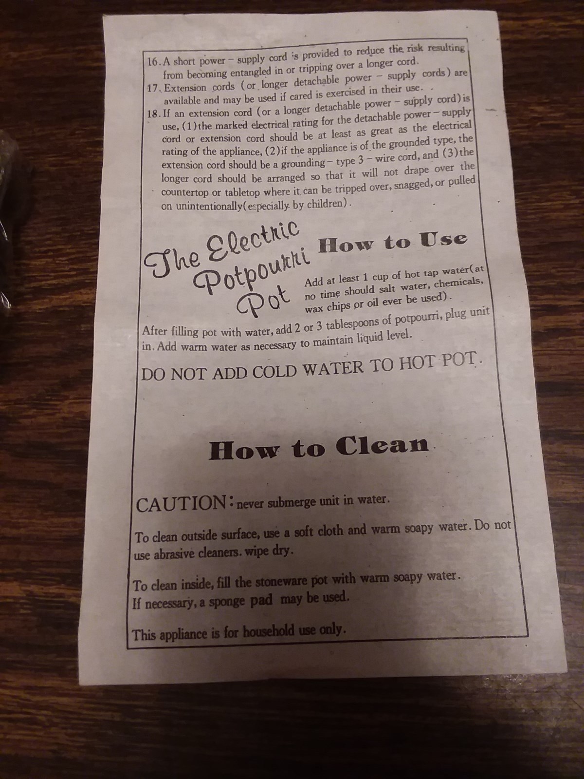 Electric Simmering Potpourri Pot Christmas Inn House Holiday w/ Box Porcelain