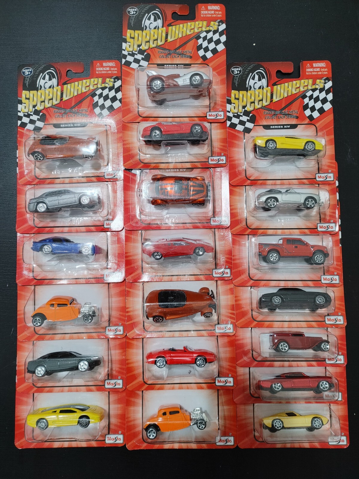 大量 まとめ売り　SIKU HotWheels トミカ maisto 大量 まとめ売り SIKU HotWheels トミカ maisto mqdefault.jpg
