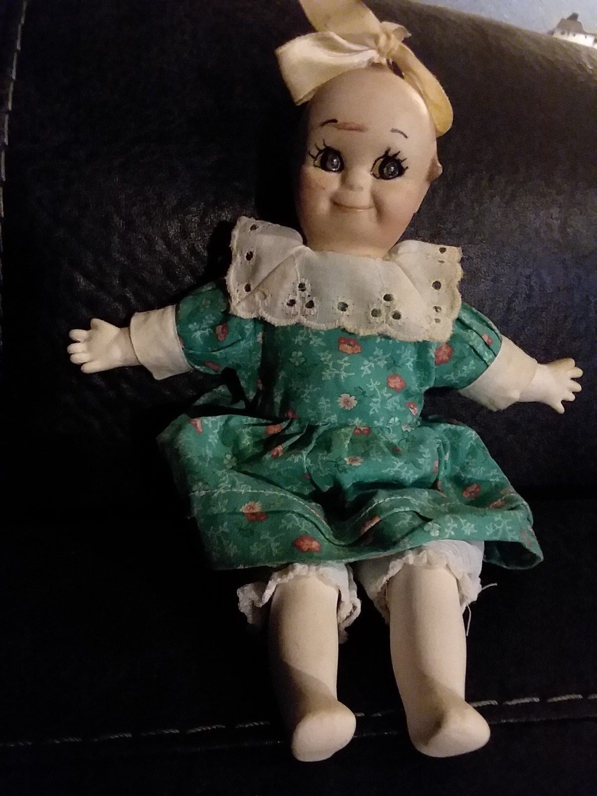 VINTAGE BISQUE PORCELAIN 10 inch KEWPIE DOLL EUC