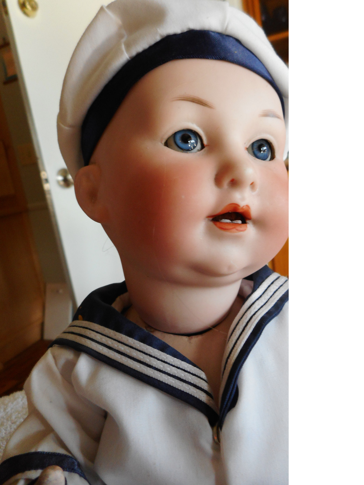 Antique Bisque headed G 329 B 14