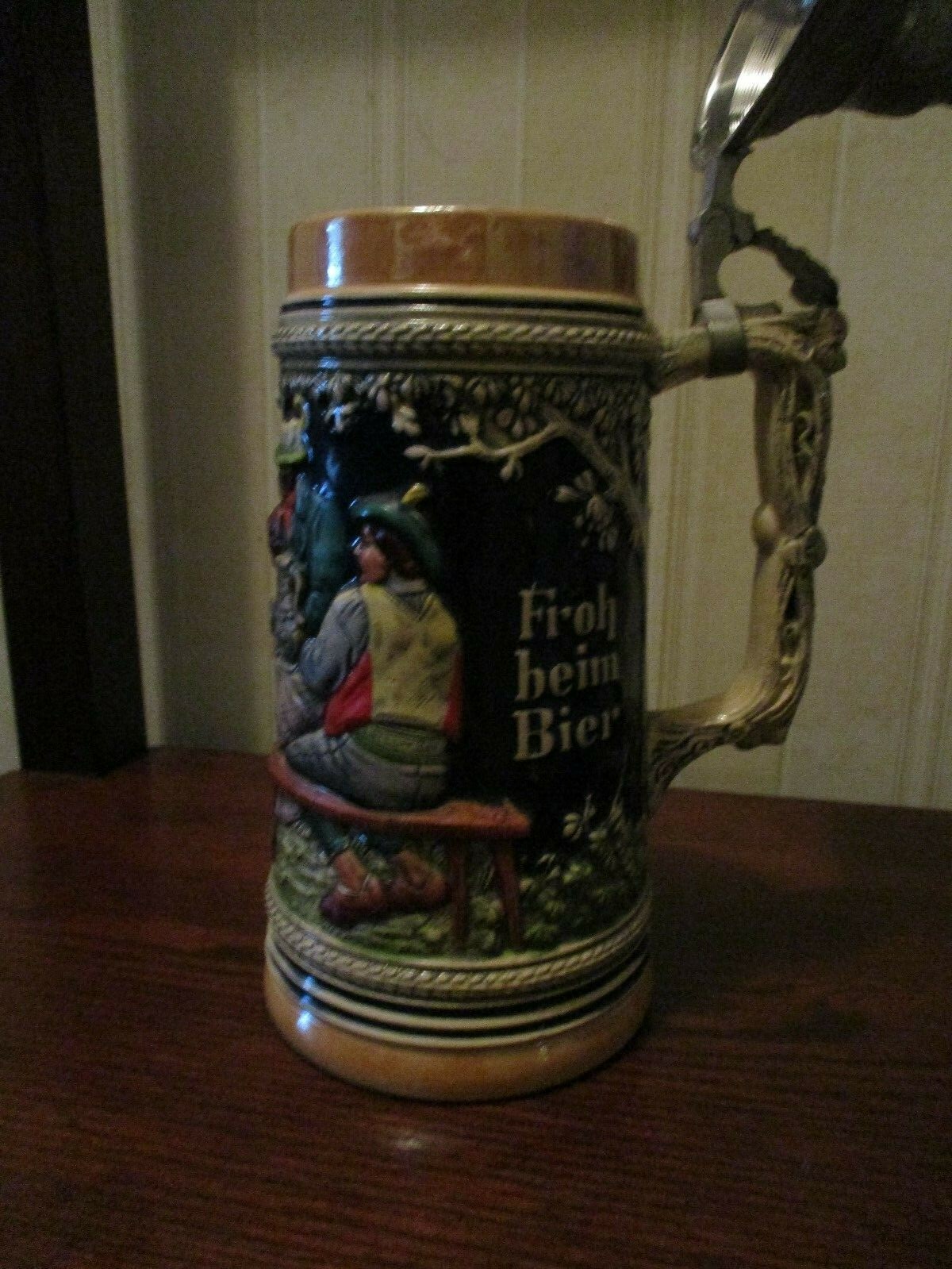 VINTAGE GERZ HANDGEMALT GERMAN LIDDED BEER STEIN - TAVERN SCENE