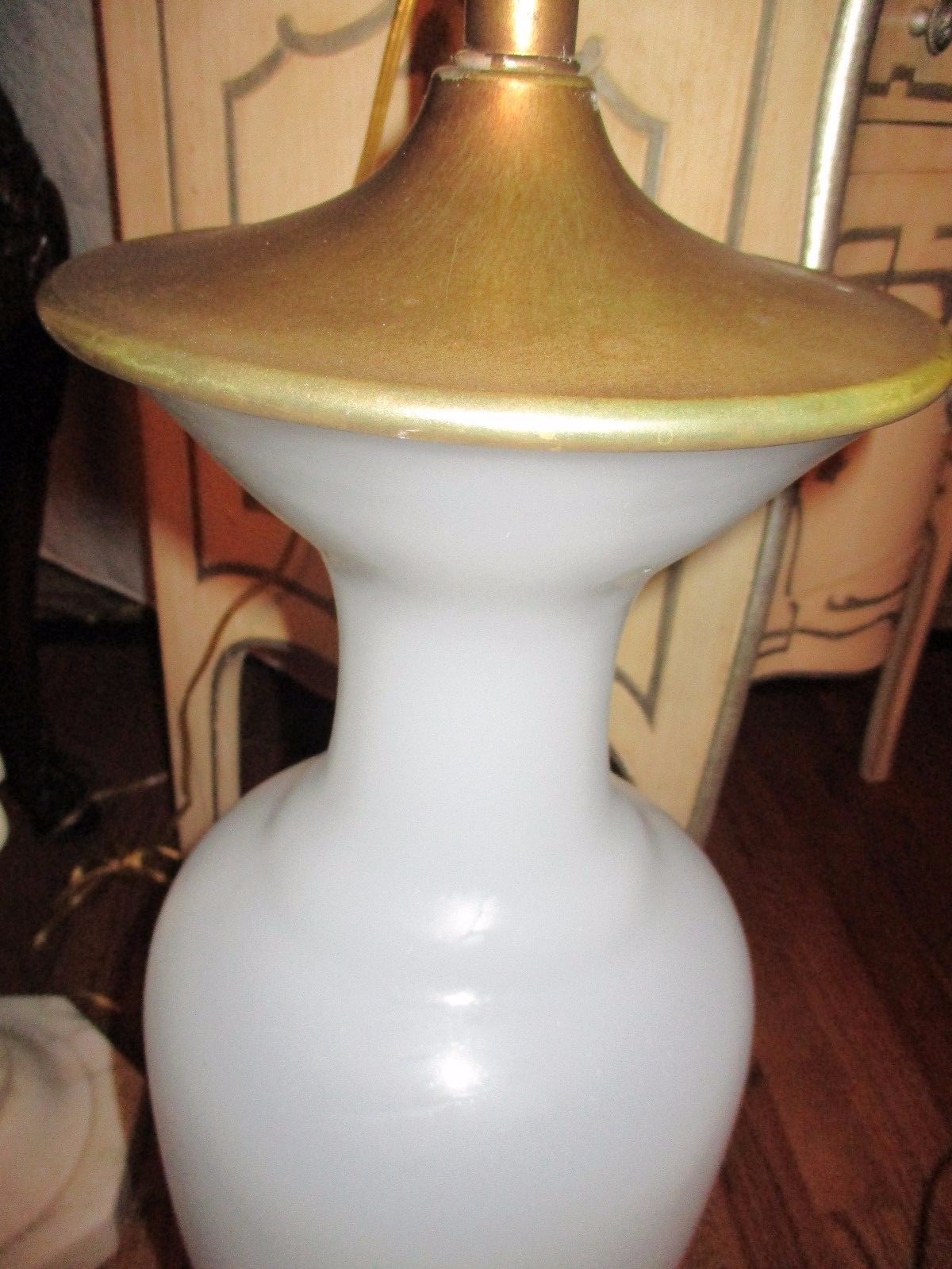 Large Stunning Mid Century White Opaline Glass Table Lamp