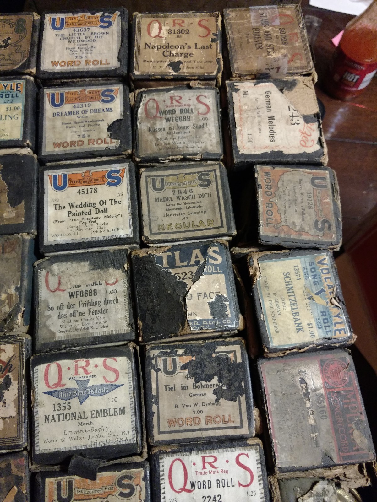 VINTAGE ANTIQUE LOT 40+ PLAYER PIANO ROLLS SHEETS QRS US Music Rolls Connorized