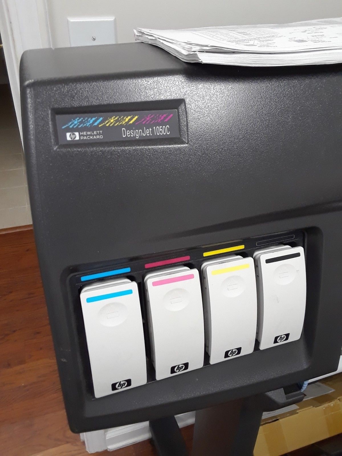 Model C6074A HP Designjet 500 Wide Format Printer / Plotter