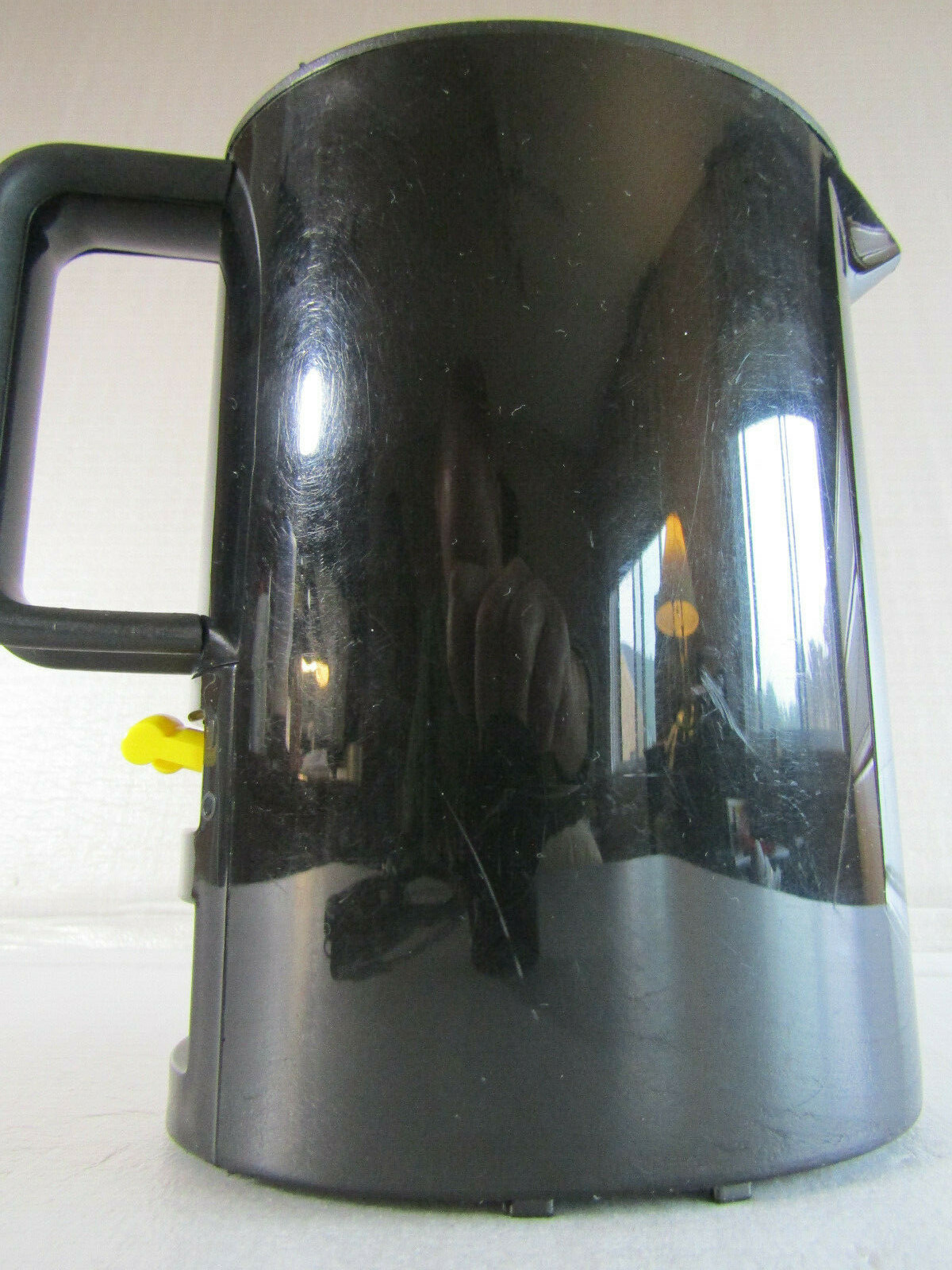 Bodum Hot Water Kettle .8 Liter 5410-01 Removable Power Cord Clean