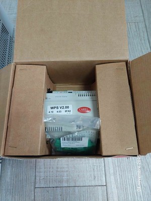 REGULATEUR CAREL pCOxs PCO1000AXO dans sa boîte d'origine + notice ( N13B )