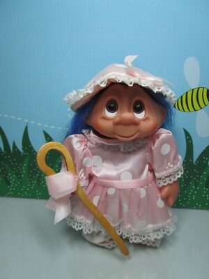 1984 LITTLE BO PEEP - 8'' Dam Troll Doll
