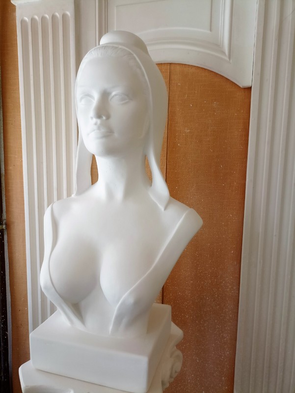 Grand Buste Marianne H:64cm B. Bardot