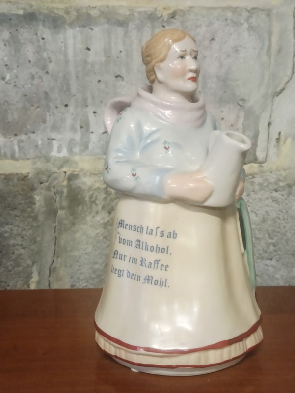 Verseuse Ancienne En Porcelaine Meundorf Germany