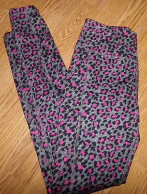 NWOT CATO ACTIVE WOMENS SIZE XS GRAY PINK CHEETAH COMPRESSION LEGGINGS