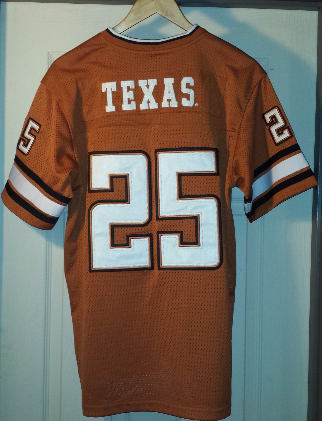 UNIVERSITY TEXAS LONGHORNS #25 JAMAAL CHARLES Sewn Chiefs NCAA Jersey Youth XL