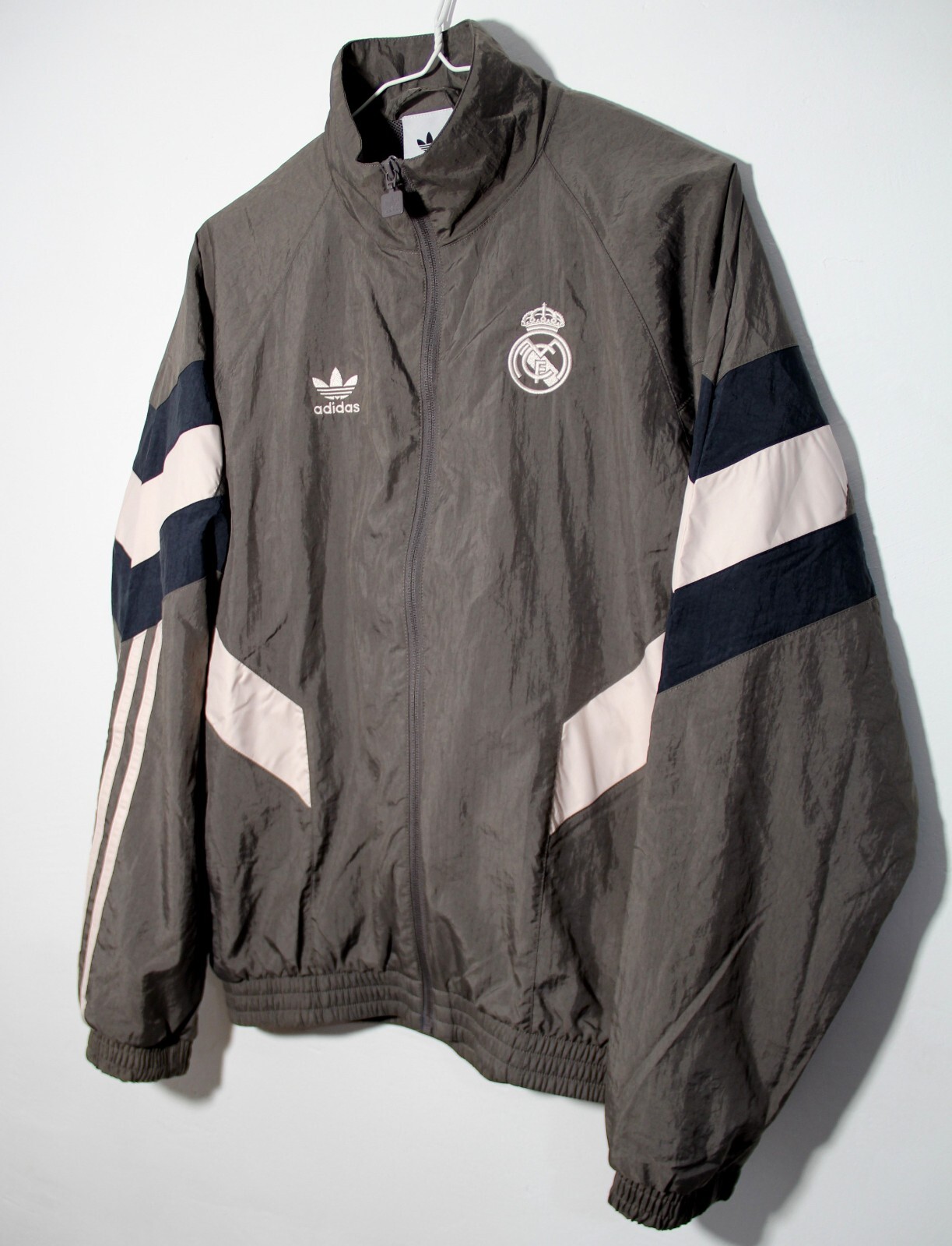 ADIDAS X ORIGINALS REAL MADRID TRACK TOP JI9479 SIZE XS | eBay ADIDAS X ORIGINALS REAL MADRID TRACK TOP JI9479 SIZE XS | eBay