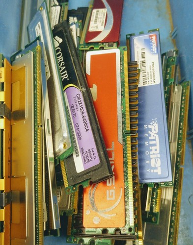 3 + Lbs Scrap Memory RAM  For Gold Recovery UNTESTED AS IS