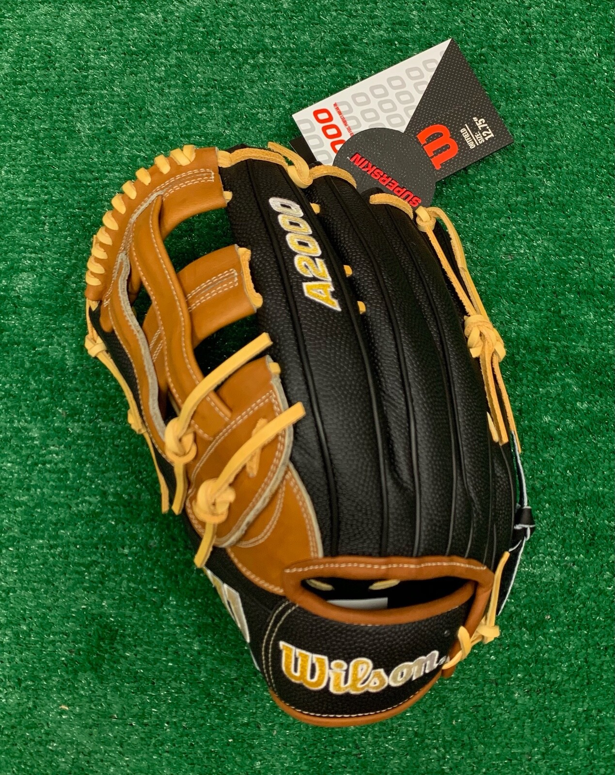 【11/7までの出品】Wilson A2000 1799型 D9型 硬式 外野用 11/7までの出品】Wilson A2000 1799型 D9型 硬式 外野用 - 硬式