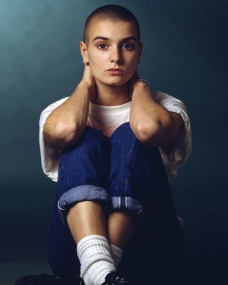 Beautiful SINAED O'CONNOR 5X7 Photo