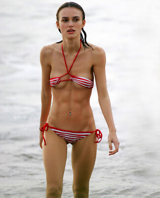 Keira Knightley erotik fotosuratlar