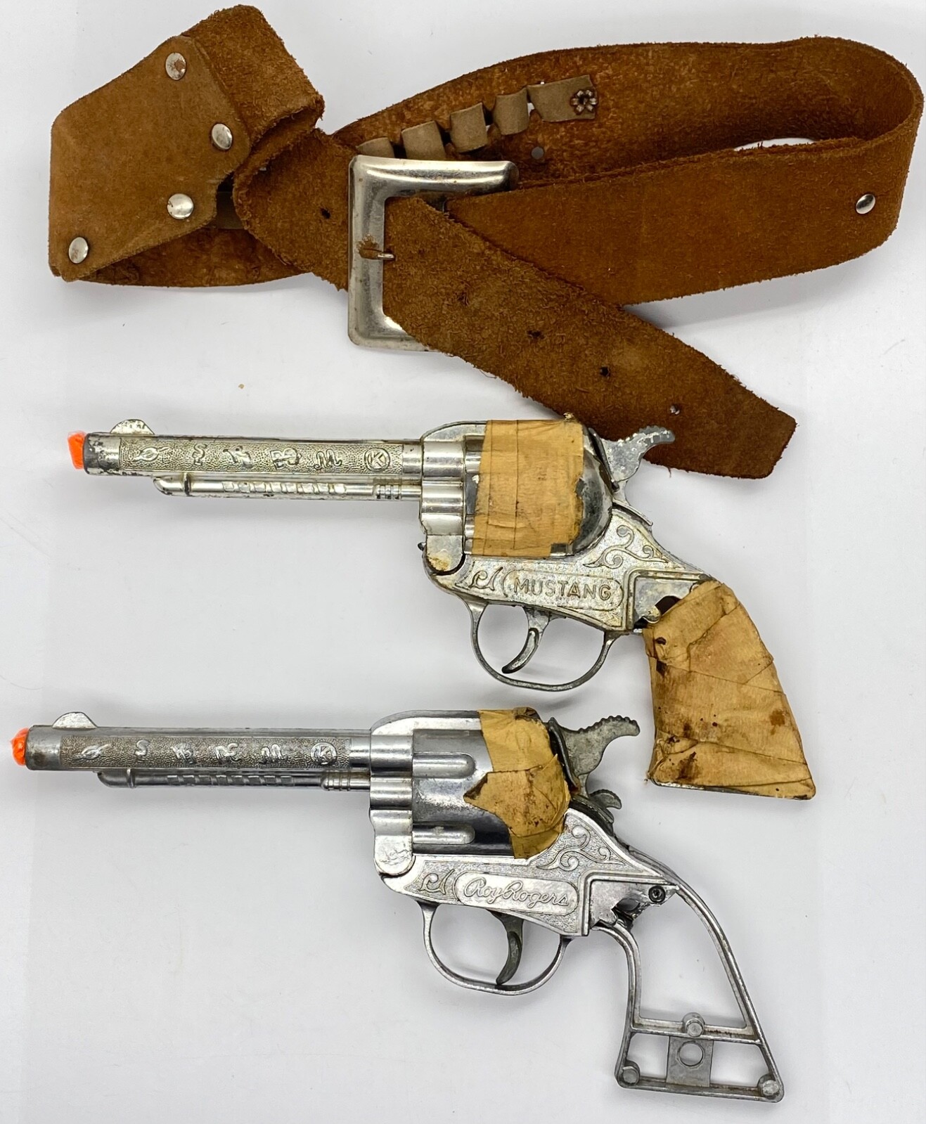 Vintage Roy Rogers Mustang Toy Guns w/ Belt Metal Cap