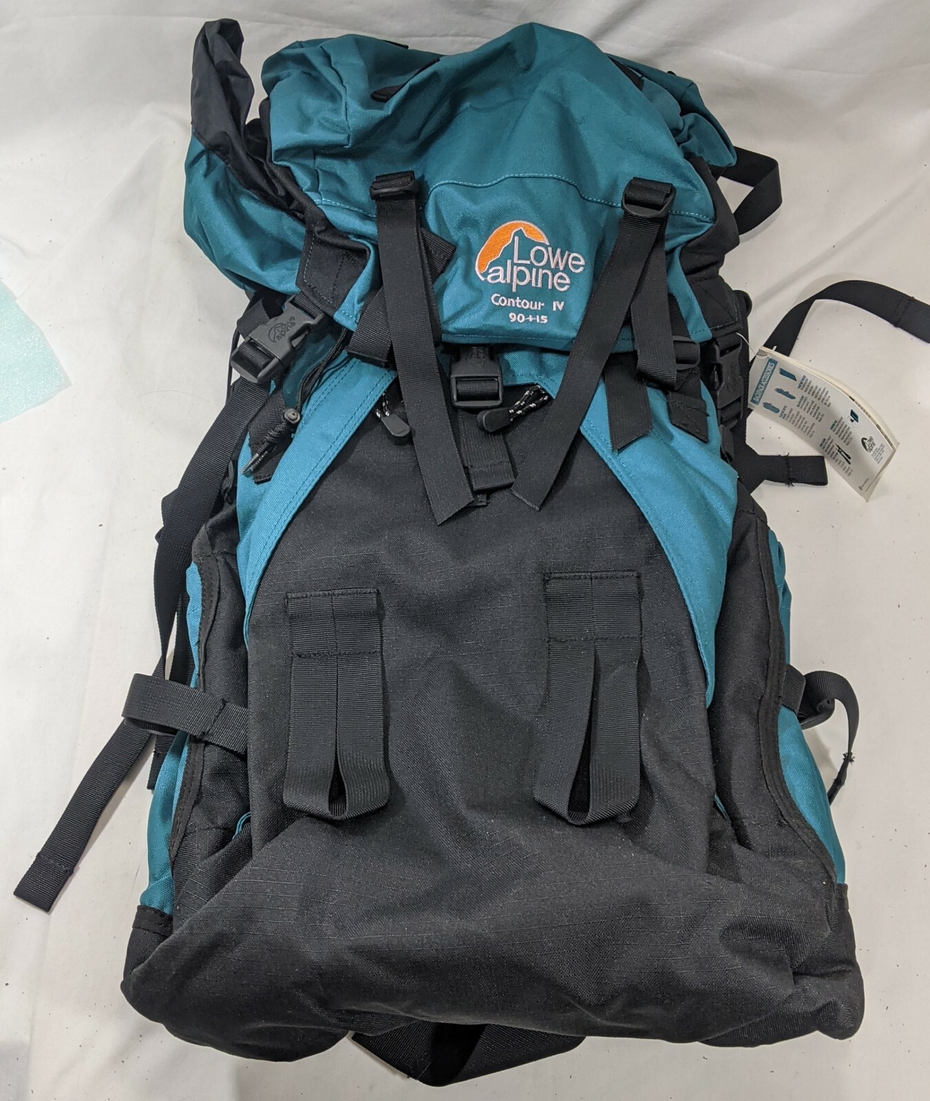 lowe alpine contour iv