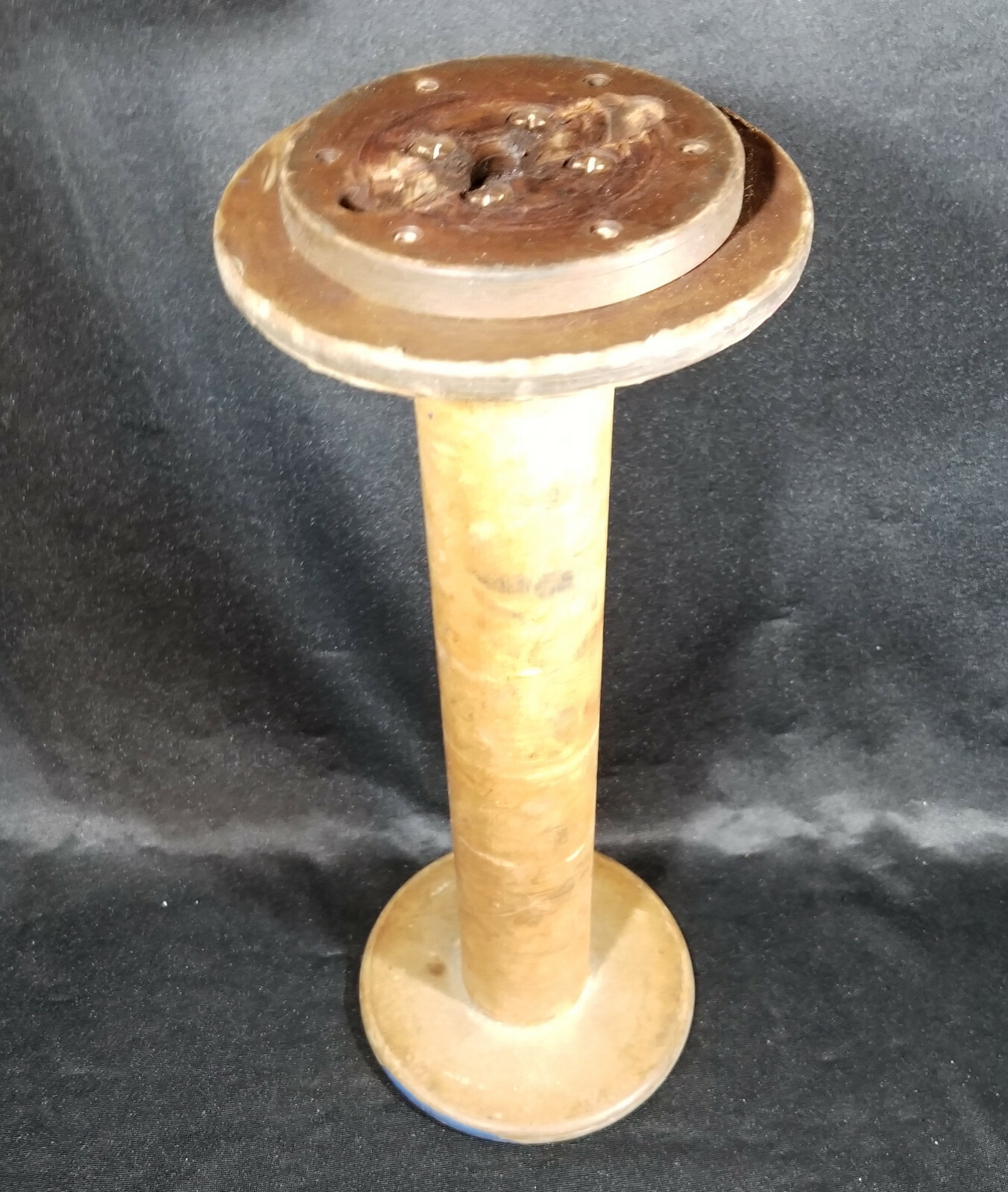 VINTAGE LARGE WOODEN INDUSTRIAL TEXTILE FACTORY SPOOL BOBBIN - 13