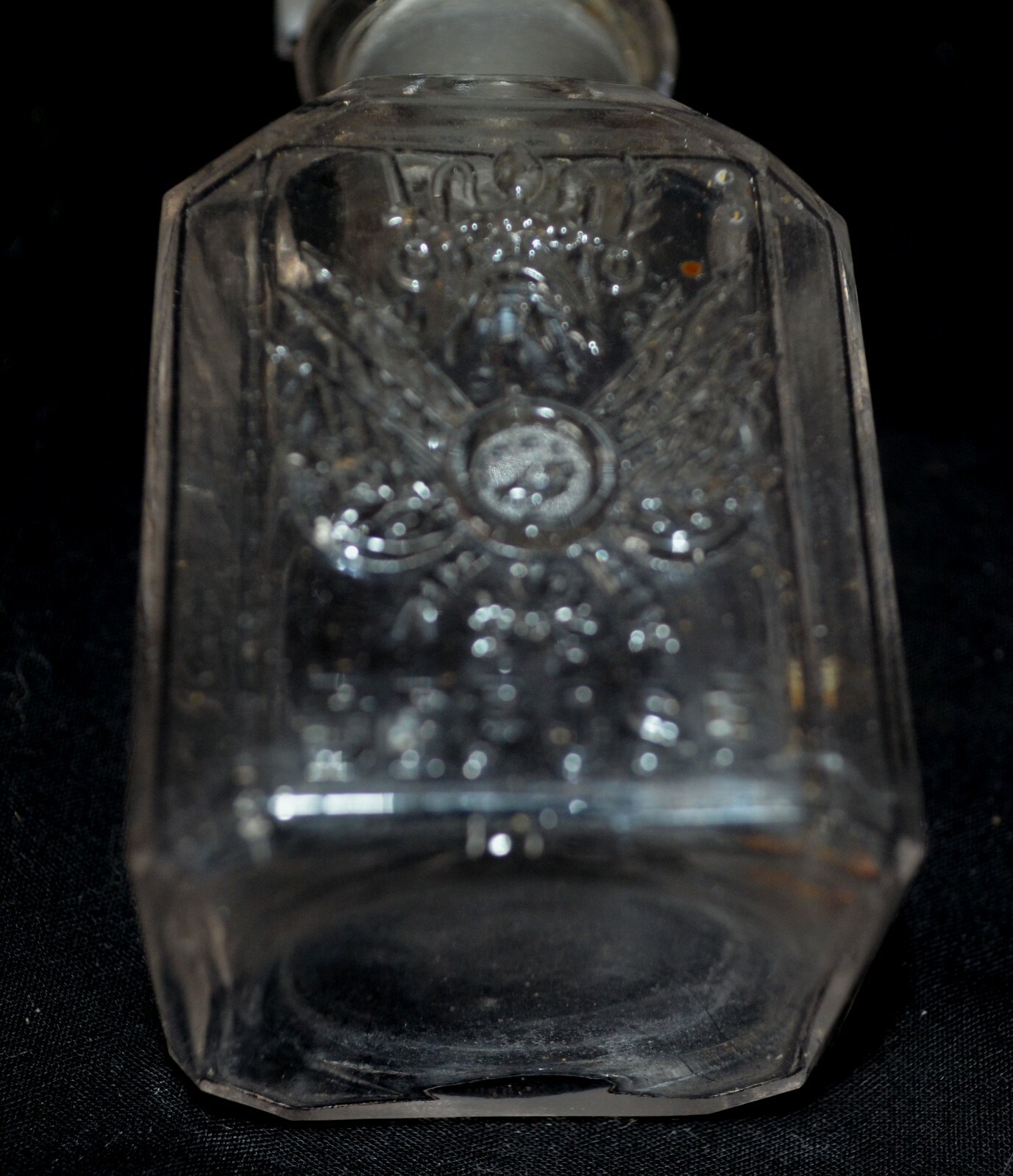 Vintage Guerlain Paris Depose Perfume Bottle w/ Stopper Embossed Logo