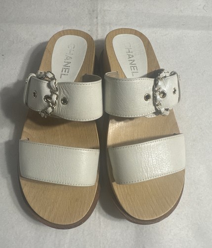 ヒールが美しい♪【CHANEL】CCロゴ ミュール $_12.JPG?set_id=880000500F