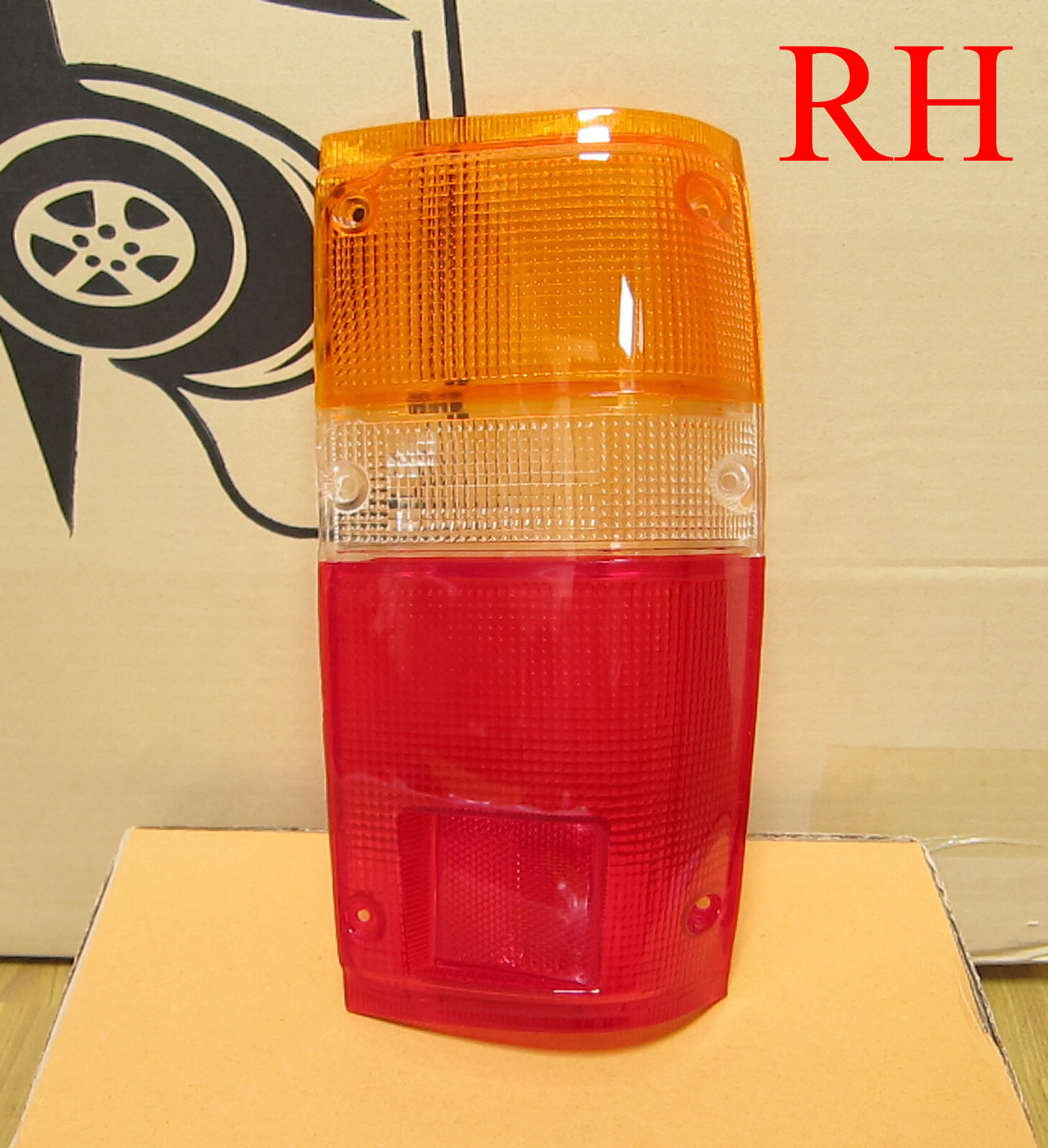 Pair Tail Light Lenses Lens for 84-88 Toyota Pickup & 84-89 4Runner Left & Right