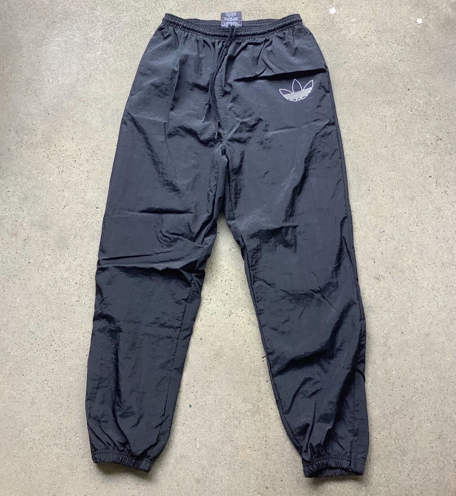 Vtg 90s Adidas Track Pants Trefoil Spell Out Athletic Ankle Zip Nylon 28” X 29” Vtg 90s Adidas Track Pants Trefoil Spell Out Athletic Ankle Zip Nylon 28” X 29”