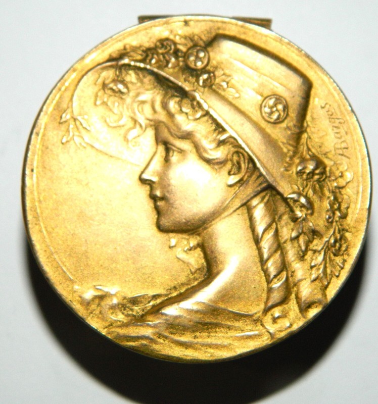 Superbe BoÃ®Te Art Nouveau  SignÃ© Bargas