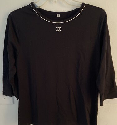 Chanel Top Women s Size Medium Early 2000 uniform never worn VTG with 3/4 Sleeve
