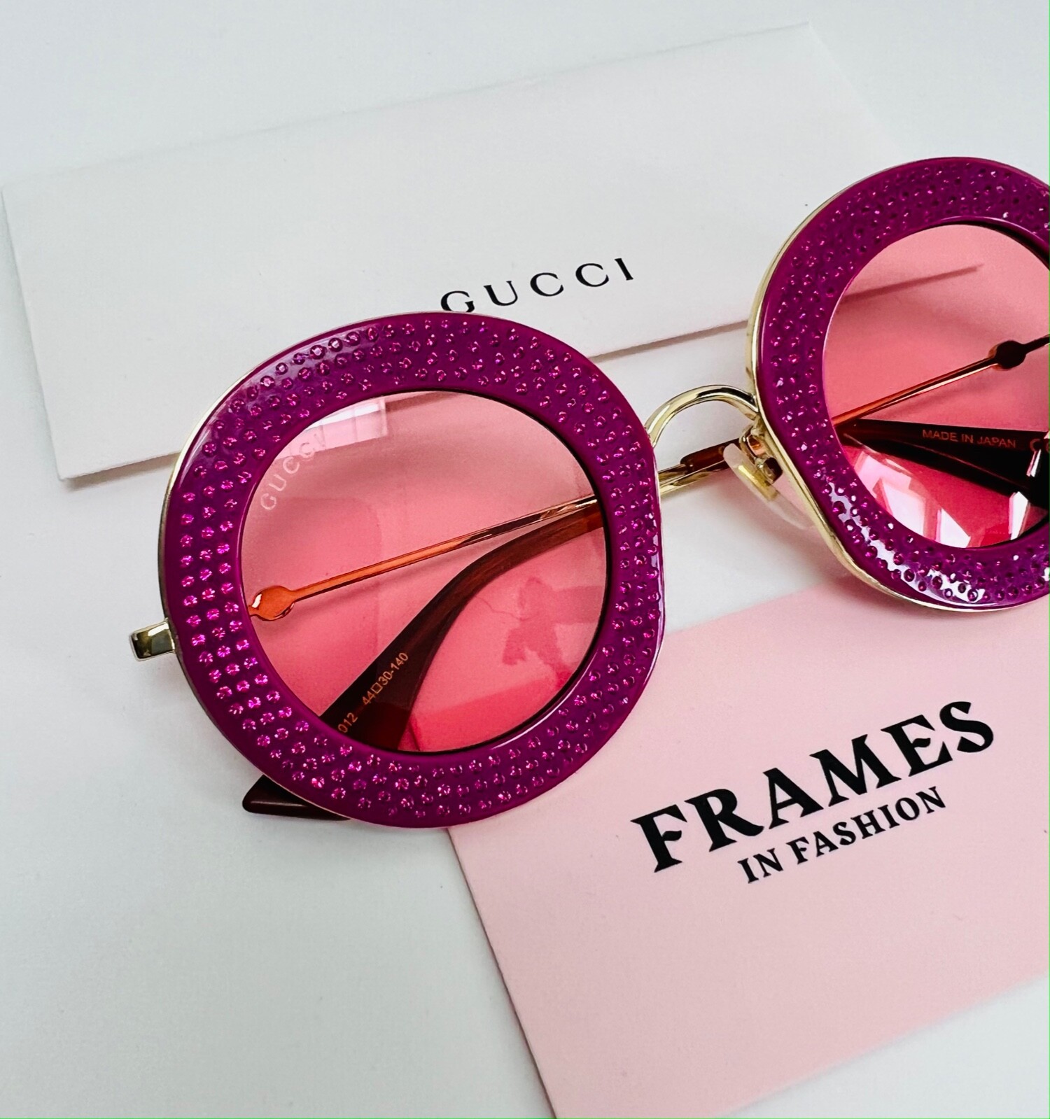 Pre-owned Gucci Authentic 0113 Round Pink Red Gold Crystal Pave Sunglasses Gg0113s 012